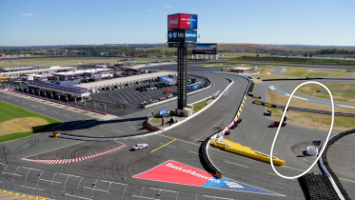 Charlotte Motor Speedway, layout oval